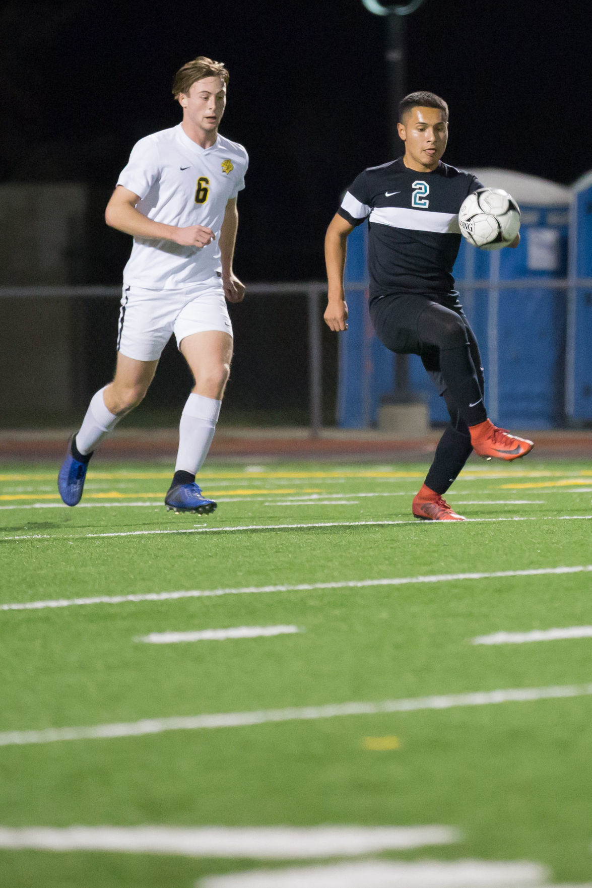 010419 Pioneer Valley vs SLO Soccer 009.jpg